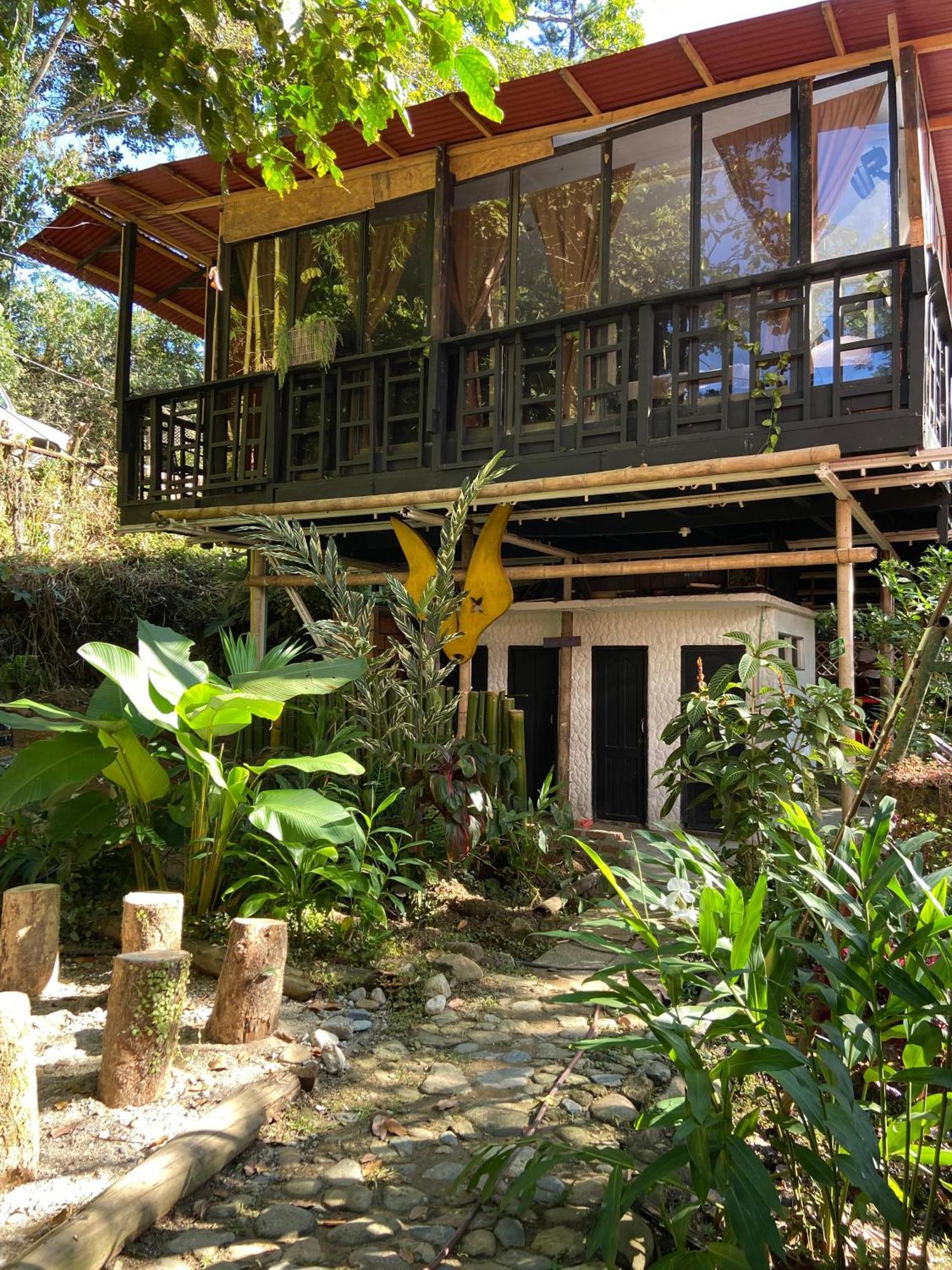 Hostal Las Mariposas มินกา ภายนอก รูปภาพ