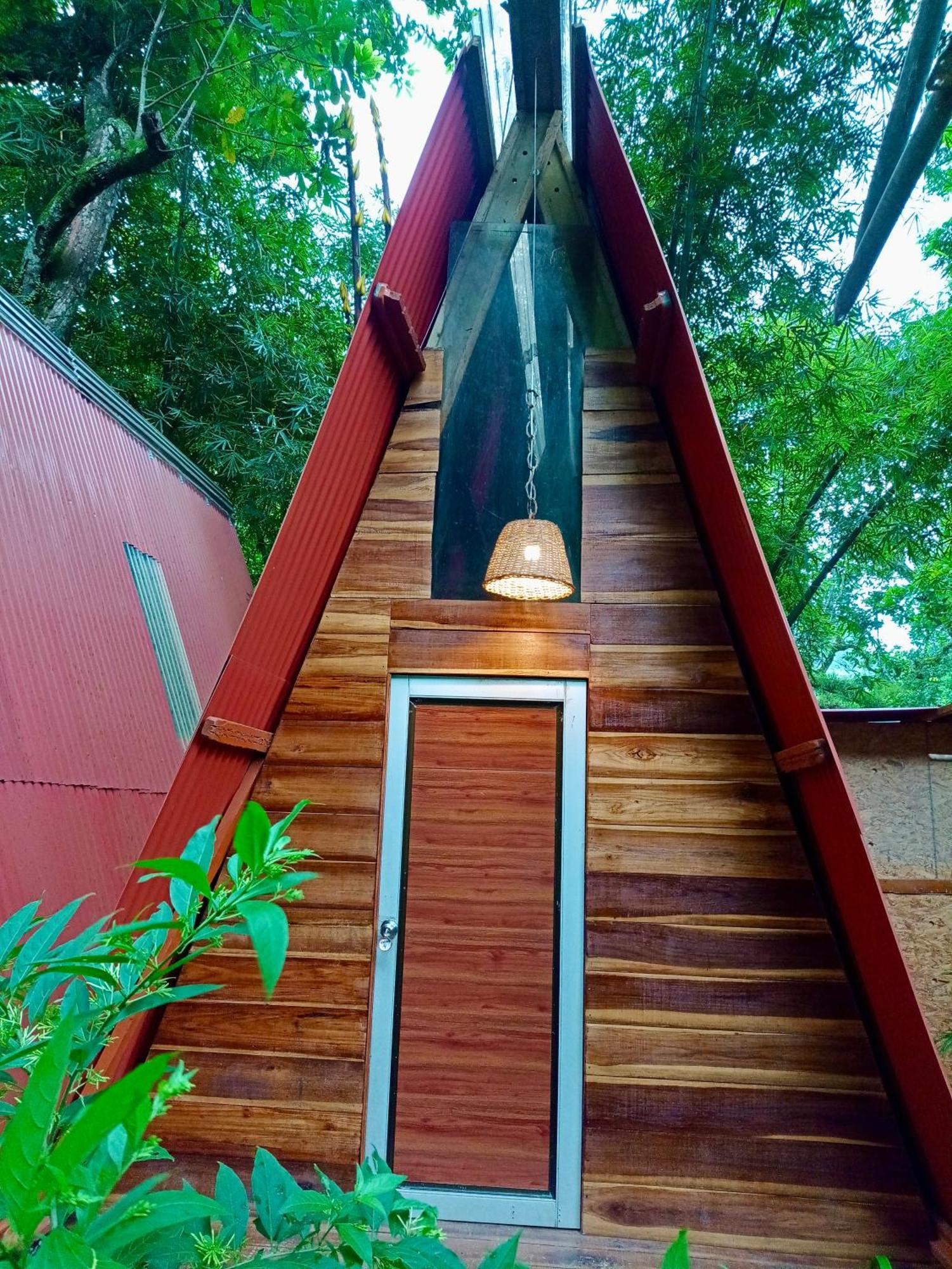 Hostal Las Mariposas มินกา ภายนอก รูปภาพ
