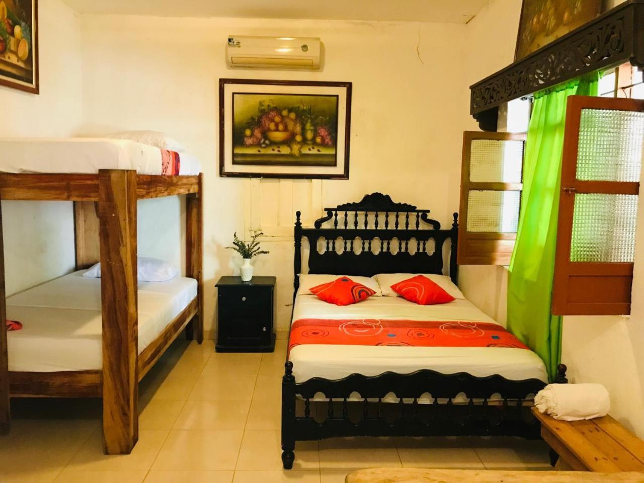 Hostal Las Mariposas มินกา ภายนอก รูปภาพ